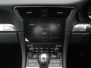 iPodインターフェース ユニバーサルオーディオインターフェース AUX入力端子 CD/DVDドライブ 内蔵型ハードディスクドライブ(ジュークボックス) 2SDカードリーダー