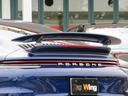 ９１１ターボＳ　スポーツクロノＰ　フロントリフター　２０／２１インチＡＷ　　ＰＣＣＢ　プライバシーガラス　レザーインテリア　シートヒーター＆ベンチレーション　ナイトビューアシスト　レーンチェンジアシスト（20枚目）