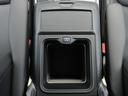 オプション:フロントセンターコンソール急速クーラーボックス