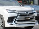 ＬＸ ＬＸ６００　エグゼクティブ　１オーナー　モデリスタエアロ＆サイドステップメタルプレート　マークレビンソン　リヤエンターテイメント　クールボックス　２２インチＡＷ　アートウッドパネル（鷹羽）（4枚目）