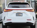 ＮＸ３５０ｈ　Ｆスポーツ　マクレビ　エアロダイナミクスＰＫＧ　パノラマルーフ　オレンジキャリパー　デジタルインナーミラー　後席電動格納　スカッフイルミ　ドアポケットイルミ　カップホルダーイルミ　プロジェクションカーテシイルミ（24枚目）