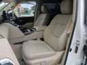 シート表皮：本革　運転席・助手席８ウェイパワーシート　運転席２ウェイ電動ランバーサポート