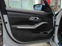 特別装備:シルバー加飾追加(インナードアハンドル/パワーウィンドウスイッチ/ミラー調整スイッチ等)