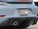 オプション:ヴァイザッハパッケージ(935ルックチタン製テールパイプトリム「Akrapovic」)