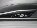 オプション：１８ｗａｙアダプティブスポーツシートプラス（１８方向電動調整）、メモリーパッケージ付き