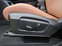 オプション：Ｍパッケージ（電動フロントシート［運転席メモリー機能付き］）