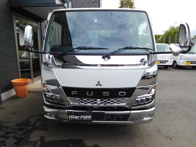 キャンター Wキャブ カスタムメッキ 6速デュオニック メッキフェンダー 左右電動格納・ヒーターミラー ETC 車線逸脱警報 バックモニター ドラレコ キーフリー トラクションコントロール リヤヒーター(2枚目)