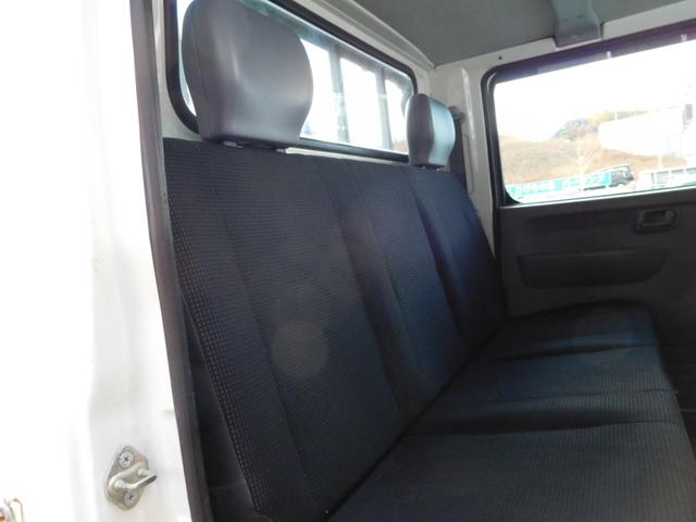 キャンター Ｗキャブロング全低床　Ｗキャブ　カスタムメッキ　メッキ新品バンパーフロントメッキフェンター　後期　新品笠木　６速デュオニック　キーレス　デッキ鉄板張り　オーバーヘッドシェルフ　リヤヒーター　左電動格納ミラー　荷台作業灯（23枚目）
