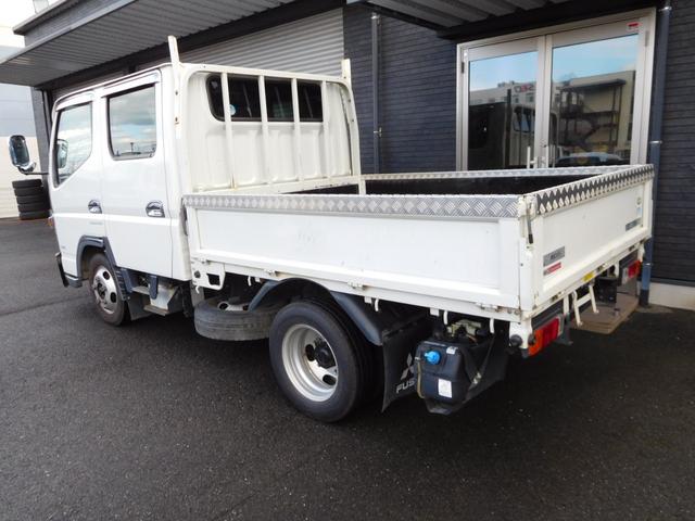 キャンター Ｗキャブ全低床　Ｗキャブ　カスタムメッキ　メッキ新品バンパー　フロントメッキフェンター　後期　新品笠木　６速デュオニック　キーレス　積載量２０００Ｋｇ　オーバーヘッドシェルフ　リヤヒーター　左電動格納ミラー　ＥＴＣ（9枚目）
