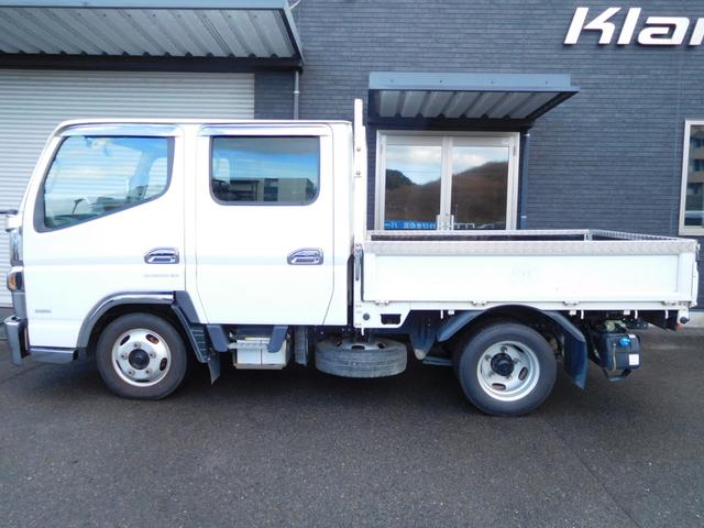 キャンター Ｗキャブ全低床　Ｗキャブ　カスタムメッキ　メッキ新品バンパー　フロントメッキフェンター　後期　新品笠木　６速デュオニック　キーレス　積載量２０００Ｋｇ　オーバーヘッドシェルフ　リヤヒーター　左電動格納ミラー　ＥＴＣ（10枚目）
