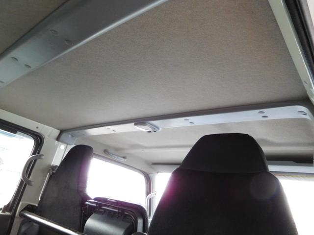 キャンター Ｗキャブ全低床　Ｗキャブ　カスタムメッキ　メッキ新品バンパー　フロントメッキフェンター　後期　新品笠木　６速デュオニック　キーレス　積載量２０００Ｋｇ　オーバーヘッドシェルフ　リヤヒーター　左電動格納ミラー　ＥＴＣ（24枚目）