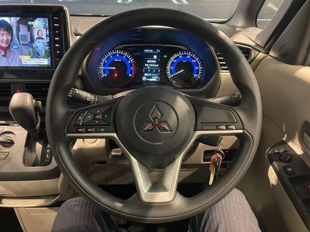 ｅＫスペース Ｍ　社用車ＵＰ　９インチナビ　バックカメラ　パーキングセンサー　フルセグＴＶ　デュアルエアバッグ　バックモニター　キーレスエントリーシステム　禁煙　盗難防止装置　シートヒーター　ワンオーナー　メモリーナビ（14枚目）