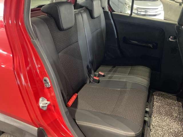 ���ЃI���W�i���̃t���A�}�b�g��舵���X�ł��B�}�b�g���V�����V�Ԋ��o�Ő��񂨏�艺�����܂��B