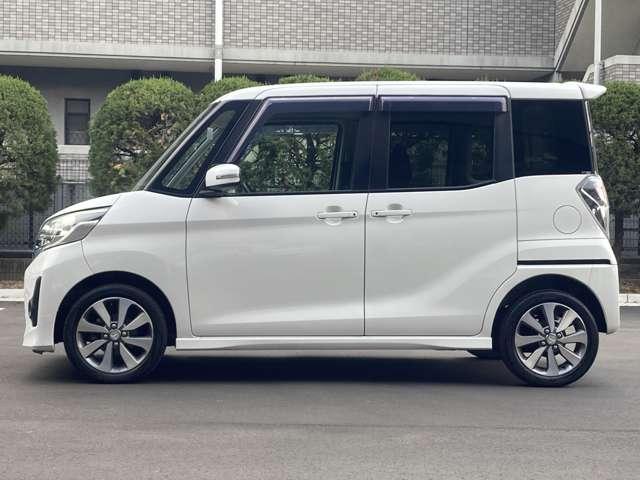 ｅＫスペースカスタム カスタムＴ　スマートキー　バックカメラ　ＣＤ　ターボ　両側オートスライドドア　アルミ　インテリジェントキー　イモビライザー　パワーウィンドウ　ターボ車　Ｂカメラ　ＥＳＣ　パワーステアリング　ベンチシート　エアコン（10枚目）