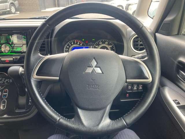 ｅＫスペースカスタム カスタムＴ　スマートキー　バックカメラ　ＣＤ　ターボ　両側オートスライドドア　アルミ　インテリジェントキー　イモビライザー　パワーウィンドウ　ターボ車　Ｂカメラ　ＥＳＣ　パワーステアリング　ベンチシート　エアコン（12枚目）