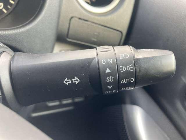 ｅＫスペースカスタム カスタムＴ　スマートキー　バックカメラ　ＣＤ　ターボ　両側オートスライドドア　アルミ　インテリジェントキー　イモビライザー　パワーウィンドウ　ターボ車　Ｂカメラ　ＥＳＣ　パワーステアリング　ベンチシート　エアコン（14枚目）