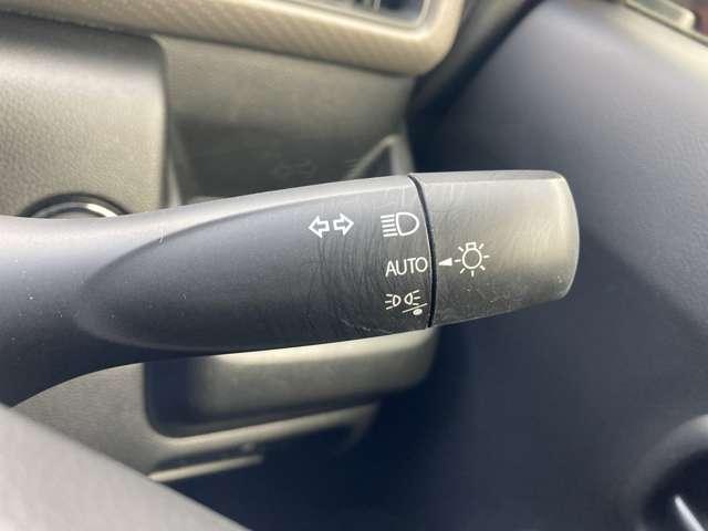 �����d���X���C�h�h�A�̊J�������^�b�`�ő���ł��܂��I�ו��̉摜��ʓr���[���ɂđ��点�Ē����܂��̂ŋC�y�ɂ����k�������܂�