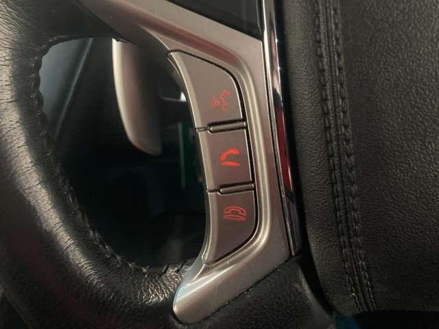 �����d���X���C�h�h�A�̊J�������^�b�`�ő���ł��܂��I�ו��̉摜��ʓr���[���ɂđ��点�Ē����܂��̂ŋC�y�ɂ����k�������܂�