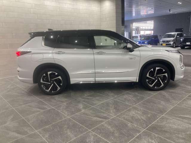 �O�H�F�蒆�Îԕۏ؁F�P�N�ԑ��s�����������I�ő�P�O�O���ڂɂ��y�Ԕ[�ԑO�_���ɉ����A�S���̎O�H�f�B�[���[�ł̓_���A�C��������܂��B���ꕔ�A���戵���̂Ȃ��̔��X���������܂��B