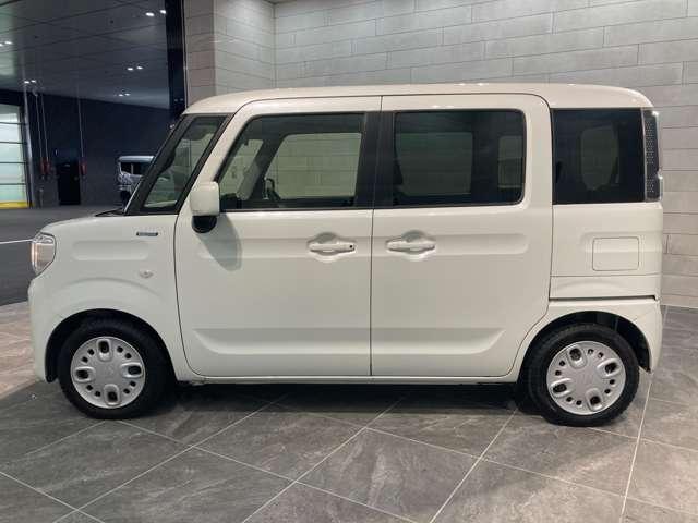 スペーシア ハイブリッドＧ　スマートキー　プッシュスタート　両面スライドドア　サイドエアＢ　パワーウインド　ベンチシ－ト　スマートキー・プッシュスタート　盗難警報装置　エネチャージ　Ｗエアバッグ　横滑防止装置　エアバック　ＡＣ（11枚目）