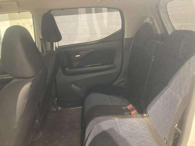 ����������ĉ^�]�����y���I�Ԃ̒��Ƃ͎v���Ȃ����Z������Ղ����Ȃ���ԗǍD�ł��B�������^�o�R�̏Ă���L�����������܂���̂ł����S�������܂��B