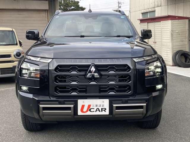 トライトン ＧＳＲ　元試乗車／ワンオーナー／禁煙車　フルセグテレビ　クリアランスソナー　シートヒータ　スマートキー　電動シート　４ＷＤ　アイドリングストップ　サイドモニター　横滑り防止　メモリーナビ　ナビＴＶ　エアコン（16枚目）