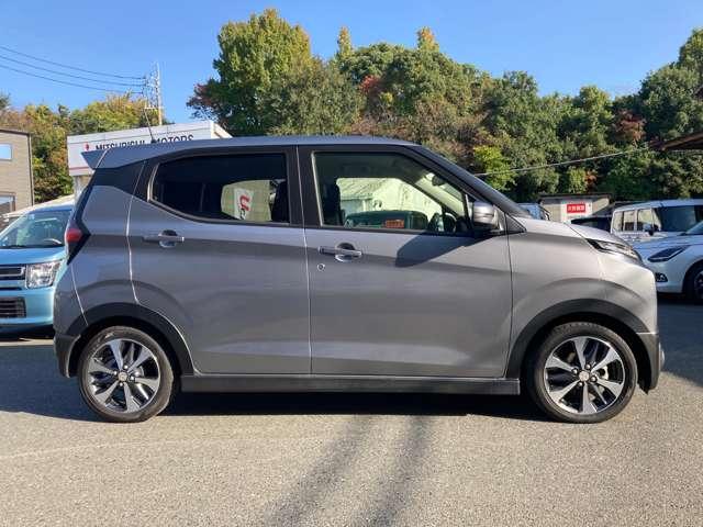 eKクロス T 元試乗車/ワンオーナー/禁煙車 禁煙 1オーナー 前後ソナー 前席シートヒーター インテリキー ターボ 盗難防止装置 Bカメラ ベンチシート ABS カーテンエアバック オートエアコン 横滑り防止装置(12枚目)