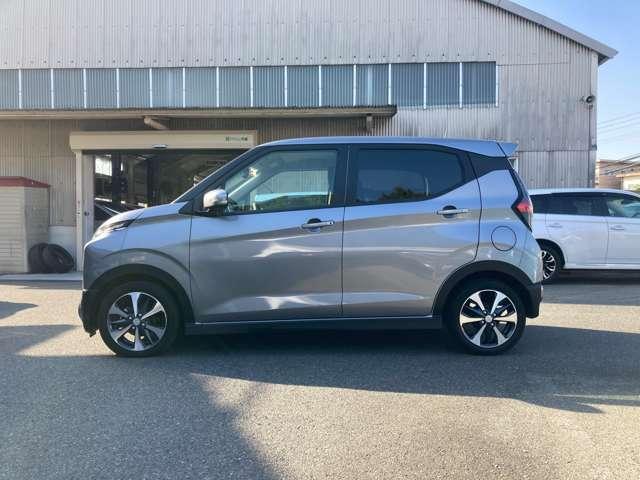 eKクロス T 元試乗車/ワンオーナー/禁煙車 禁煙 1オーナー 前後ソナー 前席シートヒーター インテリキー ターボ 盗難防止装置 Bカメラ ベンチシート ABS カーテンエアバック オートエアコン 横滑り防止装置(16枚目)