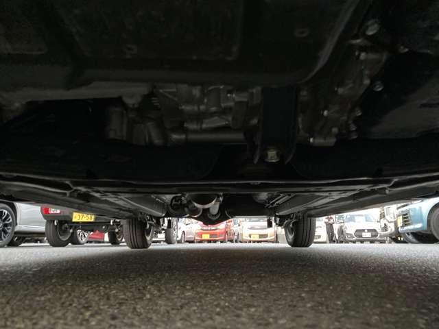 デリカミニ Ｔ　プレミアム　元試乗車／ワンオーナー／禁煙車　衝突軽減装置　ターボエンジン　ワンオーナー車　記録簿付　ナビＴＶ　寒冷地　パワステ　フルタイム４ＷＤ　エアバッグ　ＬＥＤヘッド　ＥＳＣ　サイドカメラ　クルコン　ＥＴＣ（10枚目）