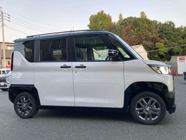 デリカミニ Ｔ　プレミアム　元試乗車／ワンオーナー／禁煙車　衝突軽減装置　ターボエンジン　ワンオーナー車　記録簿付　ナビＴＶ　寒冷地　パワステ　フルタイム４ＷＤ　エアバッグ　ＬＥＤヘッド　ＥＳＣ　サイドカメラ　クルコン　ＥＴＣ（12枚目）