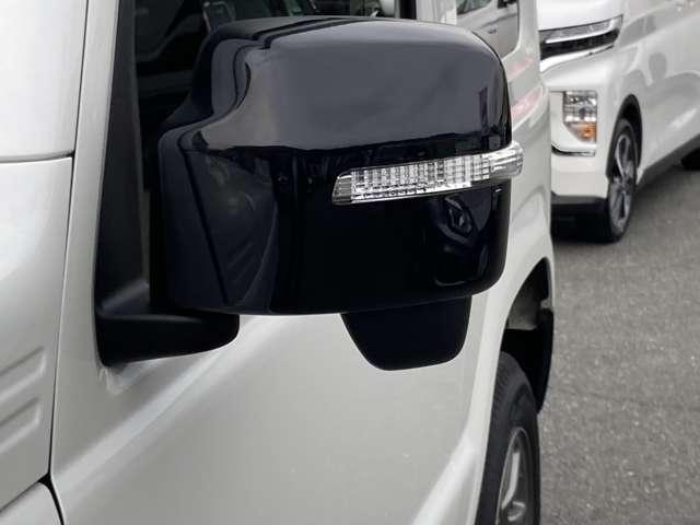 ジムニー ＸＣ　ナビ／バックカメラ／ワンオーナー／禁煙車　バックカメ　デュアルセンサーブレーキＳ　ワンオ－ナ－　記録簿付き　Ｗエアバッグ　ＡＵＴＯエアコン　禁煙　パワーウィンドゥ　スマキー　セキュリティアラーム　ＰＳ（13枚目）