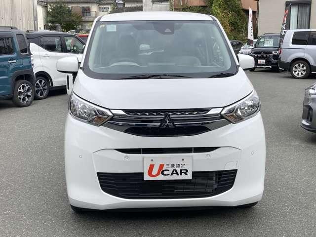 ｅＫワゴン Ｇ　元レンタカー／禁煙車／ナビ／ＥＴＣ　衝突軽減ブレーキ　前席シートヒーター　クリアランスソナー　ＥＴＣ　ナビＴＶ　アイドリングストップ　ベンチシート　バックカメラ　オートエアコン　盗難警報装置　ＡＢＳ（5枚目）