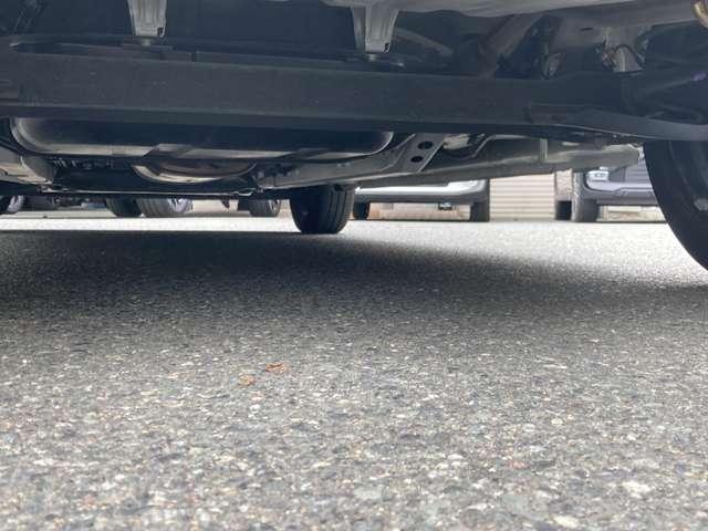 ｅＫワゴン Ｇ　元レンタカー／禁煙車／ナビ／ＥＴＣ　衝突軽減ブレーキ　前席シートヒーター　クリアランスソナー　ＥＴＣ　ナビＴＶ　アイドリングストップ　ベンチシート　バックカメラ　オートエアコン　盗難警報装置　ＡＢＳ（19枚目）