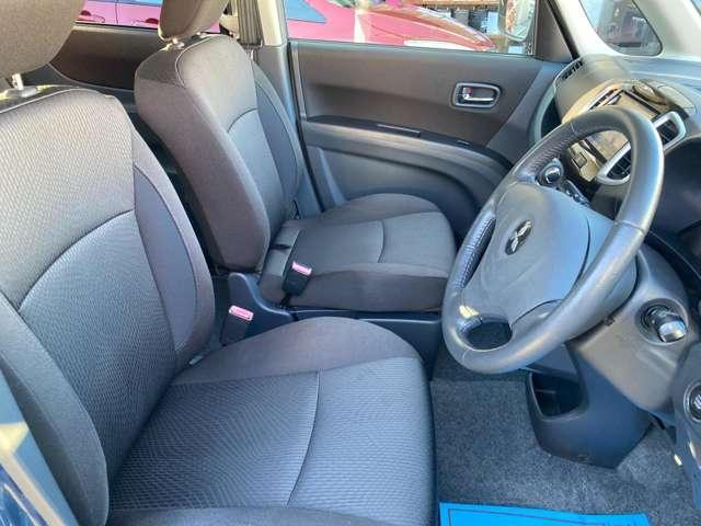 デリカＤ：２ Ｓ　ナビ　バックカメラ　ＥＴＣ　左右自動ドア　スマキー　リアカメラ　レーダーブレーキサポート　盗難警報装置　ナビＴＶ　助手席エアバック　ＤＶＤ再生可　クルーズコントロール　運転席エアバック　ＡＡＣ　記録簿（7枚目）