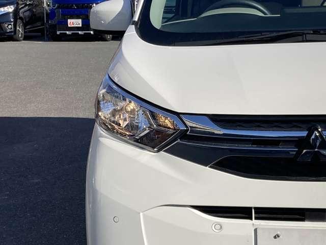 ｅＫワゴン Ｍ　アイドリングストップ　シートヒーター　禁煙　踏み間違い防止アシスト　イモビライザー　パワーウィンドウ　ワンオーナ車　Ｐセンサー　マニュアルエアコン　バックカメラ　キーレスエントリー　前席シートヒーター（10枚目）