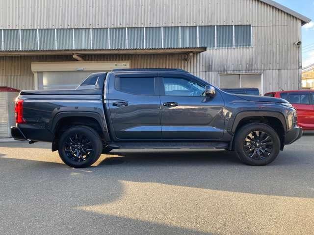 �y�j�l�f�z�[���f�B���O�X�Ƃ́z�����{�Ŗ�W�O�X�܂��^�c���Ă��܂����V�O�N�ȏ㎩���Ԃ�̔����Ă����m�E�n�E�ł��q���܂̎ԑI�т��؂ɃT�|�[�g�����Ă��������܂������񎿂̍����ڋq��̌����Ă݂Ă��������ˁ�