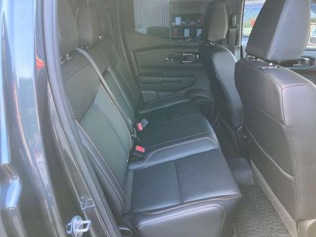 �y�f�B�[���[�̎Ԃ͍����H�z���͂���Ȃ��ƂȂ���ł��I�f�B�[���[�̓I�[�N�V�����Ȃǂ��g�킸�A���ЂŎԂ��d����Ă���̂ň�����ł�������ɏ���p�����m�ň����̂ŁA���z�Ŕ�r���Ă݂Ă��������ˁ�