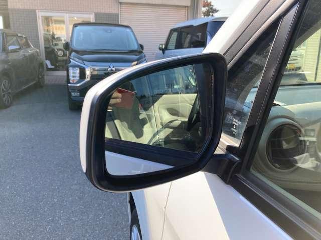 �y�~���[�z�傫���Č��₷���~���[�͎��͂̊m�F���΂�����ł��ˁ�