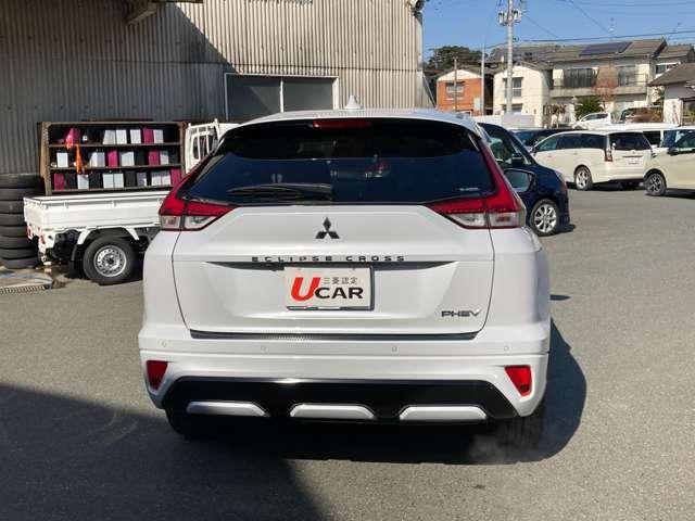 エクリプスクロスＰＨＥＶ Ｐ　ナビ／ドライブレコーダー／ワンオーナー　スマ－トキ－　衝突軽減ブレーキシステム　Ｒカメラ　寒冷地　アイドリングストップ　パワーシート　４ＷＤ　クリアランスソナー　禁煙車　盗難防止システム　クルコン（7枚目）