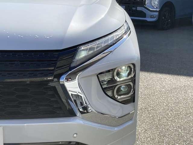 エクリプスクロスＰＨＥＶ Ｐ　ナビ／ドライブレコーダー／ワンオーナー　スマ－トキ－　衝突軽減ブレーキシステム　Ｒカメラ　寒冷地　アイドリングストップ　パワーシート　４ＷＤ　クリアランスソナー　禁煙車　盗難防止システム　クルコン（13枚目）