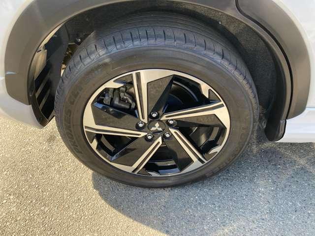 エクリプスクロスＰＨＥＶ Ｐ　ナビ／ドライブレコーダー／ワンオーナー　スマ－トキ－　衝突軽減ブレーキシステム　Ｒカメラ　寒冷地　アイドリングストップ　パワーシート　４ＷＤ　クリアランスソナー　禁煙車　盗難防止システム　クルコン（18枚目）