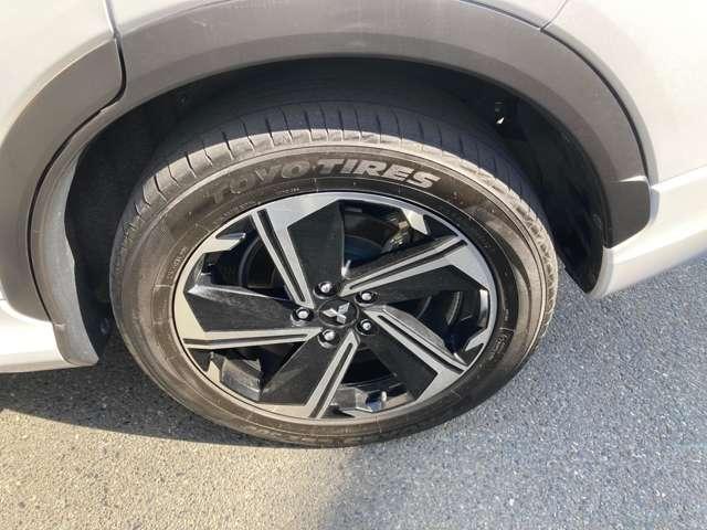 エクリプスクロスＰＨＥＶ Ｐ　ナビ／ドライブレコーダー／ワンオーナー　スマ－トキ－　衝突軽減ブレーキシステム　Ｒカメラ　寒冷地　アイドリングストップ　パワーシート　４ＷＤ　クリアランスソナー　禁煙車　盗難防止システム　クルコン（19枚目）