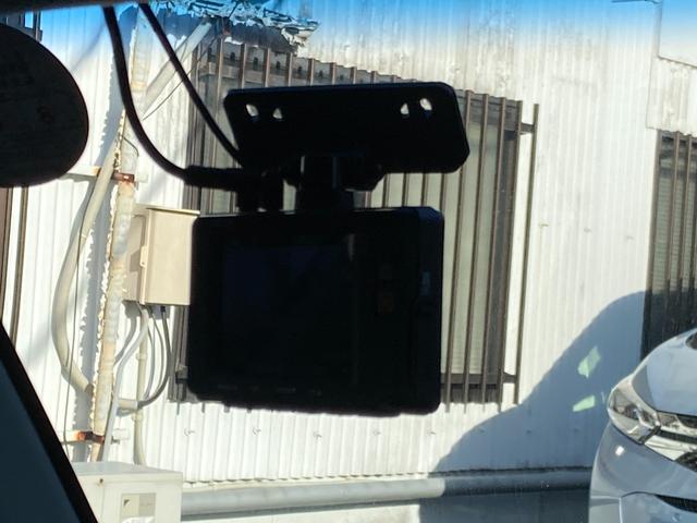 スペーシア Ｇリミテッド　ナビ　バックカメラ　全方位モニター　禁煙　デュアルカメラサポート　Ｒカメラ　前席シートヒーター　点検記録簿　ＥＳＰ　スマートキー＆プッシュスタート　ナビ　ベンチシート　盗難防止システム　リモコンキー（42枚目）