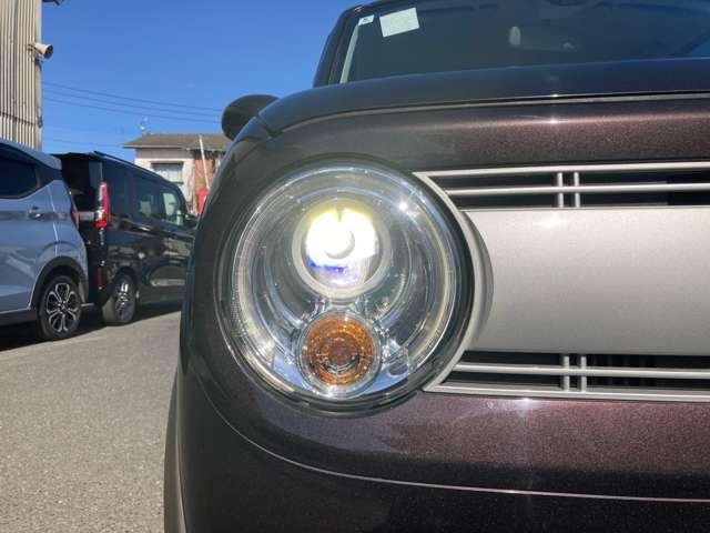 アルトラパン Ｓ　アイドリングストップ　セキュリティーアラーム　アイドリングストップ機能　シ－トヒ－タ－　キーフリー　ＡＡＣ　Ｗエアバッグ　メンテナンスノート　ベンチシート　ＡＢＳ　横滑り防止システム　パワーウィンドウ（9枚目）