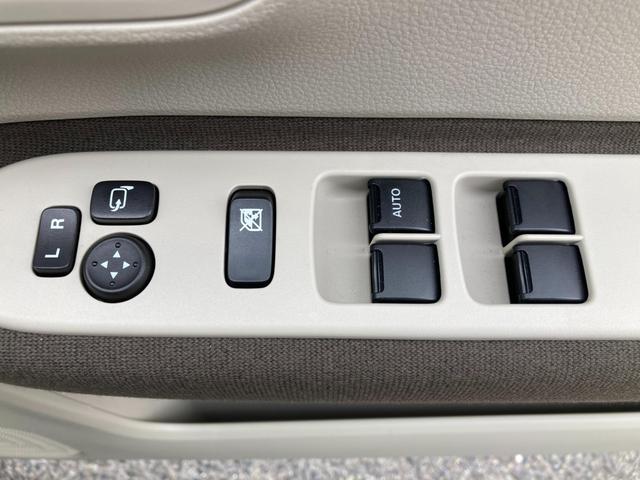 アルトラパン Ｘ　運転席助手席エアバッグ　ＡＢＳ　衝突軽減Ｂ　横滑り防止　車線逸脱警報システム　コーナーソナー　メモリーナビ　バックカメラ　ドライブレコーダー　ＥＴＣ車載器　セキュリティ　点検記録簿　社用車（37枚目）