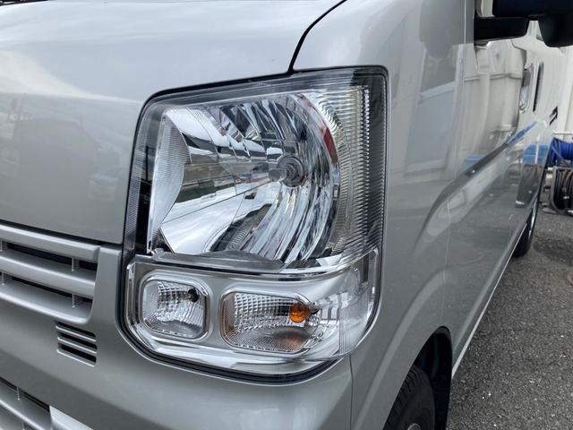 ミニキャブバン Ｍ　デュアルエアバッグ　ＡＢＳ　横滑り防止機能　衝突被害軽減ブレーキ　車線逸脱防止　イモビライザー　メモリーナビ　バックカメラ　ＥＴＣ車載器　記録簿（18枚目）