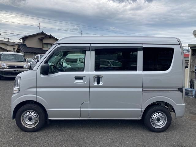 ミニキャブバン Ｍ　デュアルエアバッグ　ＡＢＳ　衝突被害軽減ブレーキ　車線逸脱防止　横滑り防止機能　メモリーナビ　バックカメラ　ＥＴＣ車載器　Ｂｌｕｅｔｏｏｔｈ　ベンチシート　記録簿（9枚目）