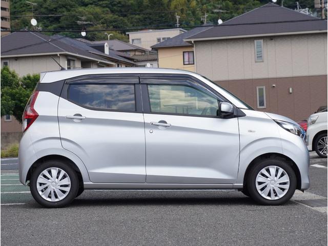 ｅＫワゴン Ｇ　ＤＶＤ　ハイビームアシスト　衝突軽減ブレーキ　前席シートヒーター　フルセグＴＶ　クリアランスソナー　ＥＴＣ　ナビＴＶ　全周囲カメラ　スマートキー　アイドリングストップ　ベンチシート　バックカメラ（4枚目）