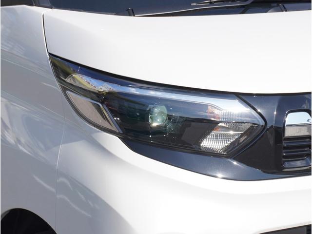 ｅＫスペース Ｍ　社用車アップ　レーンキープアシスト　パーキングセンサー　オートマチックハイビーム　デュアルエアバッグ　ＬＥＤ　バックモニター　盗難防止装置　シートヒーター　パワーウインドウ　メモリーナビ　ＴＶ　ＥＴＣ（20枚目）