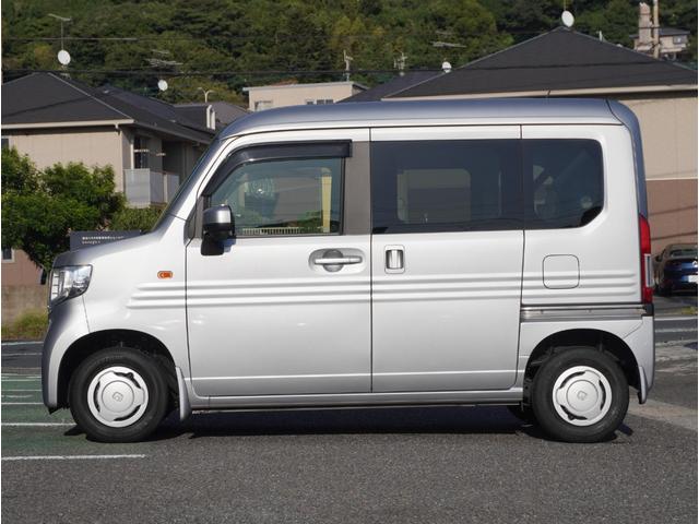 Ｎ－ＶＡＮ Ｌ・ホンダセンシング　フルセグテレビ　Ａストップ　アダプティブクルーズ　エアコン　車線逸脱センサー　盗難防止システム　ＤＶＤ再生機能　エアバッグ　左右スライドドア　パワーステアリング　ＥＳＣ　Ｗエアバッグ　ＥＴＣ　ＡＢＳ（11枚目）